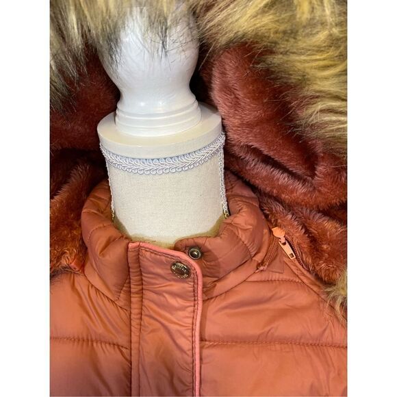 HanTon Faux Fur Hood Jacket Size Medium - Picture 3 of 16
